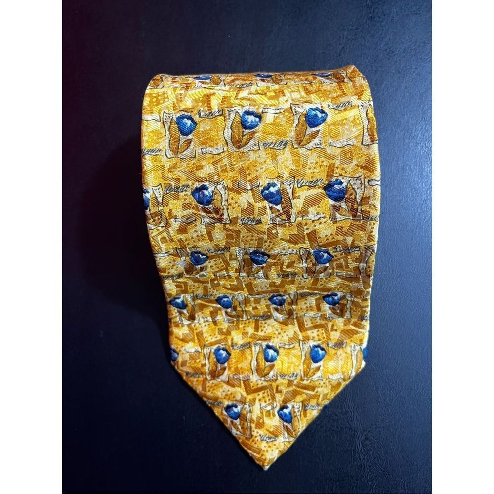 Geoffrey Beene Tie